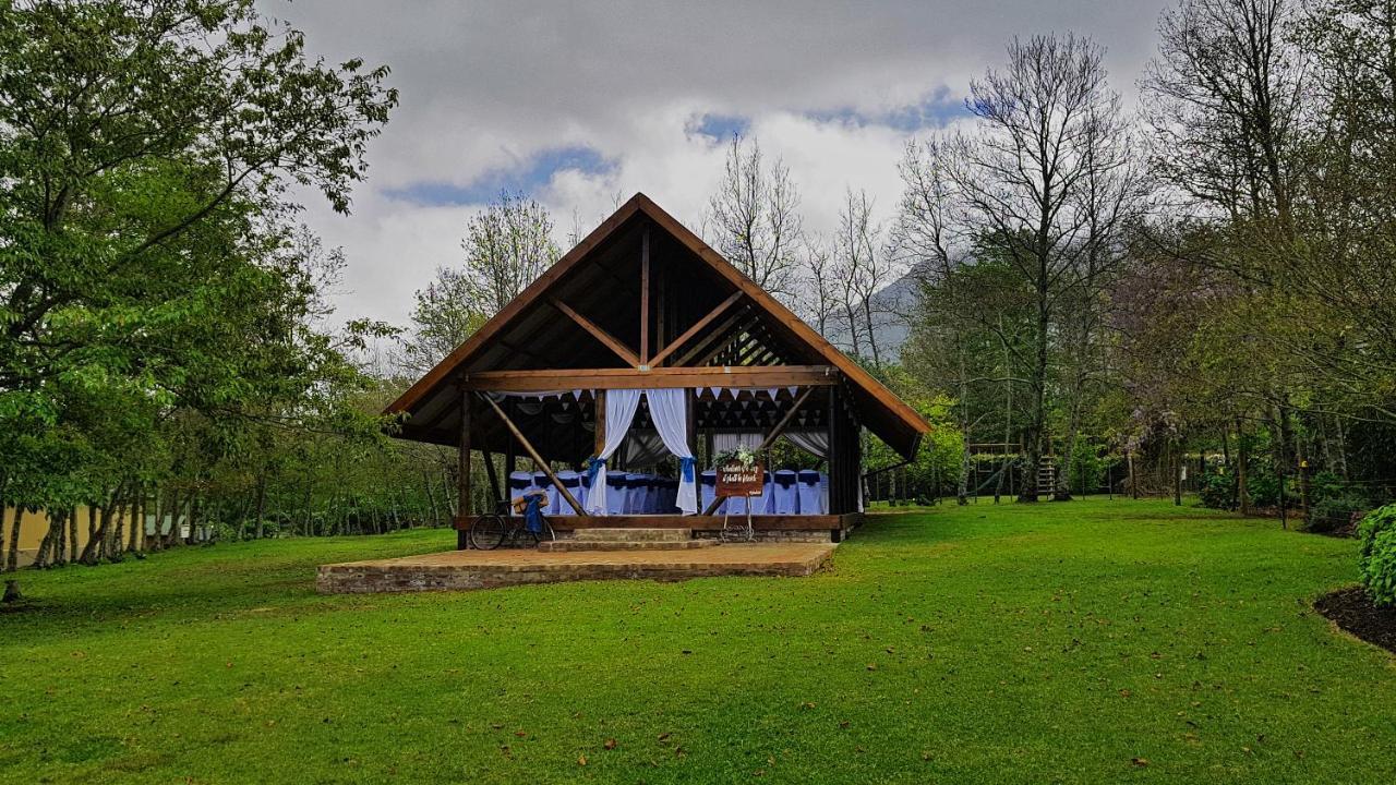 Arendsrus Country Resort Molen Drift Buitenkant foto